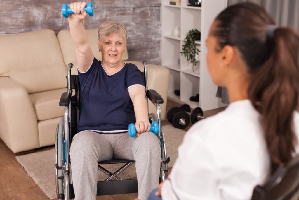 Immobilized woman doing shoulder exercises